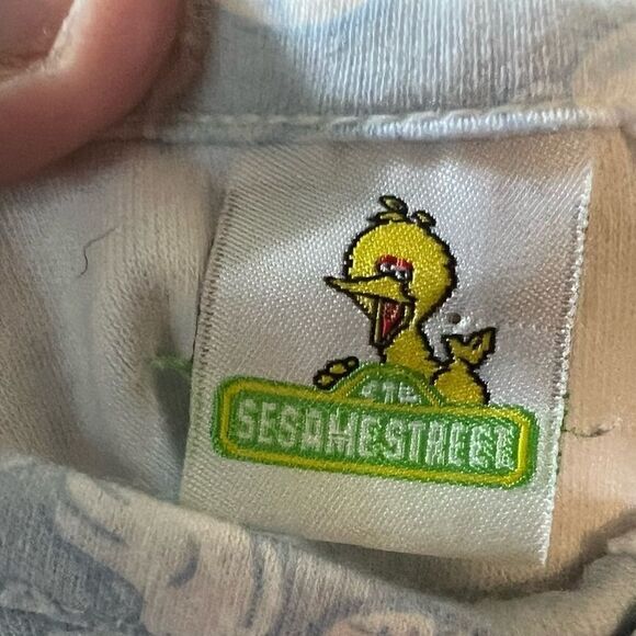 Sesame Street infant 0–3 month footed sleeper - Picture 4 of 6